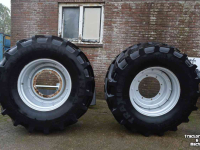 Räder, Reifen, Felgen & Distanzringe Vredestein 600/65r28