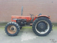Schlepper / Traktor Case-IH 733 4wd