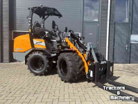 Radlader Giant G2700 X-tra HD+