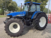 Schlepper / Traktor New Holland TM155 PC 40Kmh. met kruip en Airco