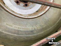 Räder, Reifen, Felgen & Distanzringe  550/60-22.5