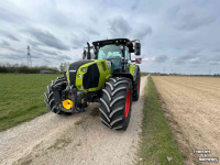 Schlepper / Traktor Claas Arion 660 CMATIC CEBIS