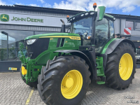 Schlepper / Traktor John Deere 6R 215