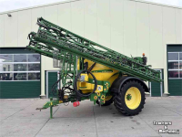 Anhängefeldspritze John Deere 840 Veldspuit