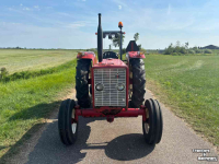 Schlepper / Traktor International 624