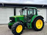 Schlepper / Traktor John Deere 6220