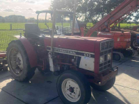 Obsttraktor Case-IH 633V
