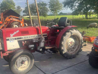 Obsttraktor Case-IH 633V