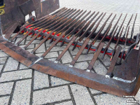 Sonstiges Baumschulmaschinen und Zubehör Peecon SLD 1350 dubbele schudlichter schudmes gebruikt